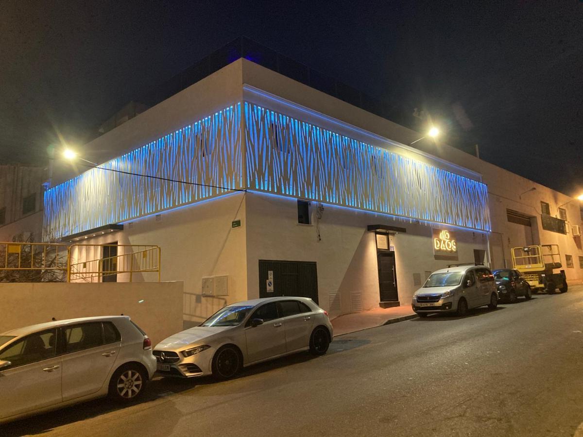 Daos Suites & Terrace Marbella Exterior foto